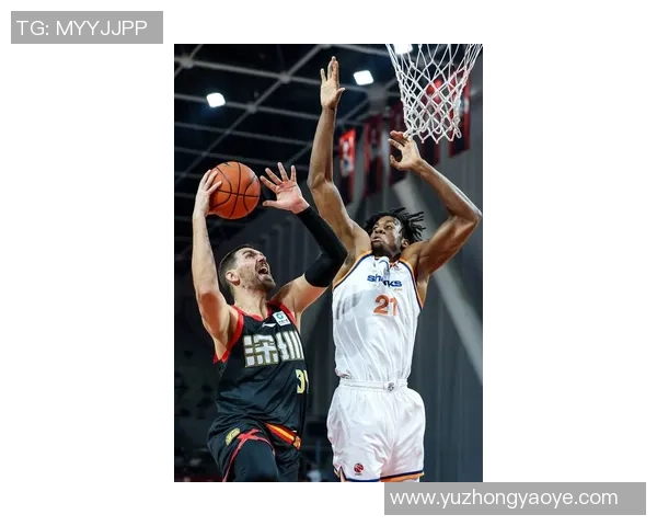 上海久事主场鏖战深圳马可波罗巅峰对决上演精彩篮球盛宴