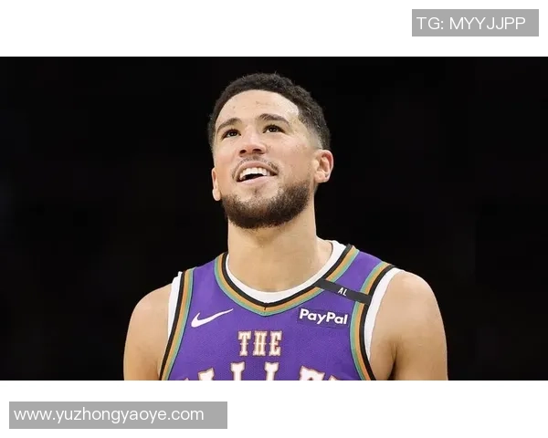 德文·布克领衔太阳队新征程 展望2025赛季篮球巨星的成长与挑战