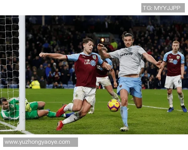 足球技术与战术演变：从经典传控到现代高压逼抢的全景解析